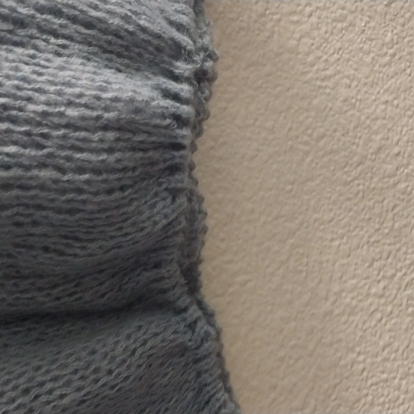 Sweater - Picture 3 of 5